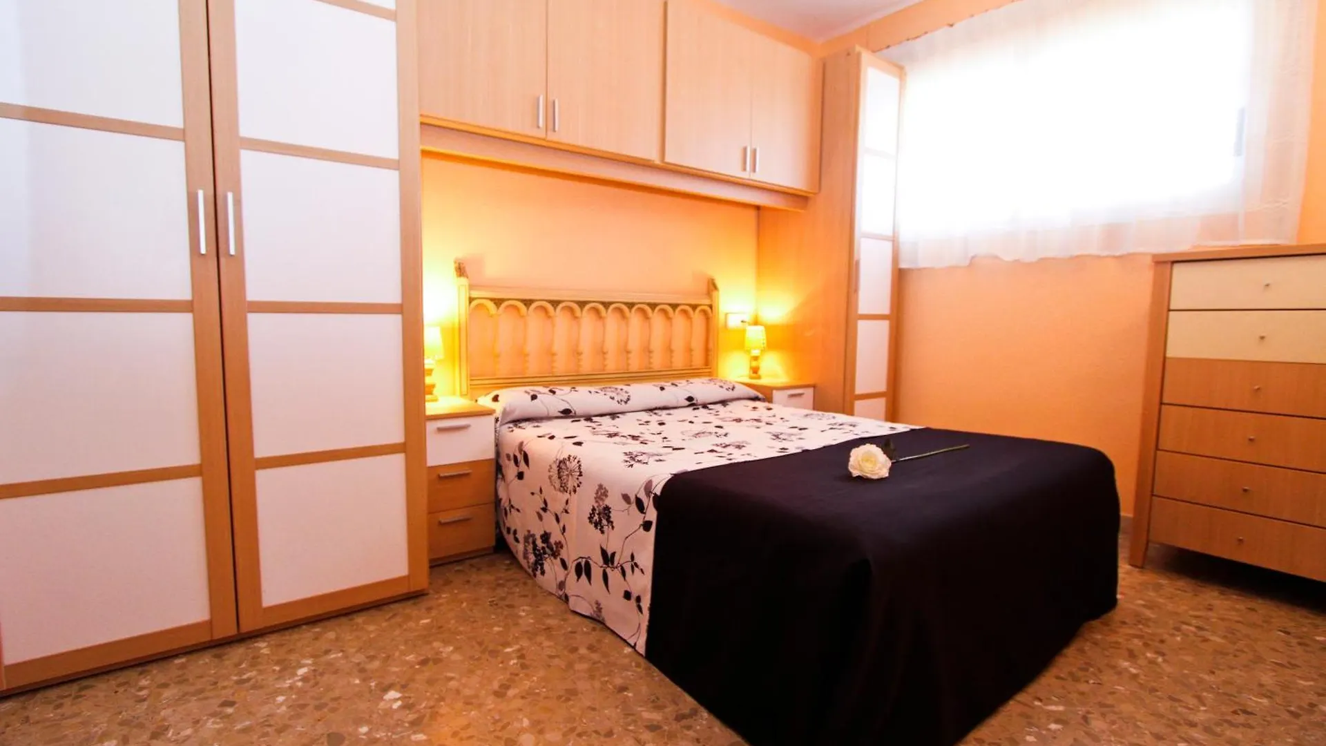 Paradis 1 Planet Costa Dorada Apartman Salou